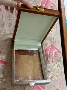 WOODEN BOX