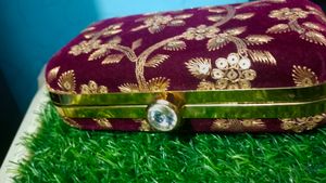 Pretty Hand Bag With Sling
