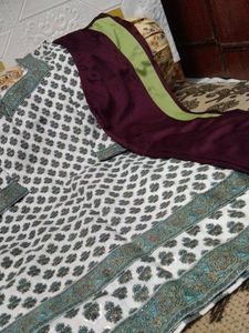 Very Low Price Trendy Desinger Kurti With Jegging✨