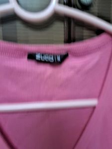 ❗️SALE❗️Zudio V Neck Crop Top