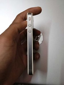 IPHONE 4s all Parts Are There But Battery Is Missi