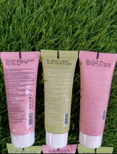 Dot &amp; Key Face Wash