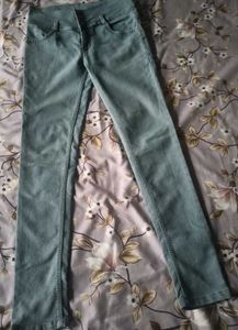 Grey High-Waisted Skinny Fit Jeans