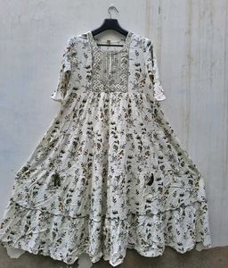Floral Print Tiered Dress