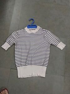 Women Striped Round Neck Top