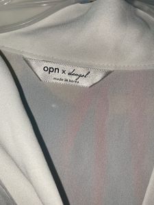 Elegant White Tie-Neck Blouse