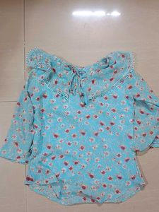 Floral Top &amp; Jeans Set