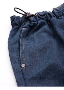BRAND NEW 2 JEANS