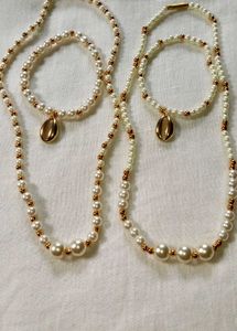 ORIGINAL PEARLS NECKLACE AND BANGLES💖🔥