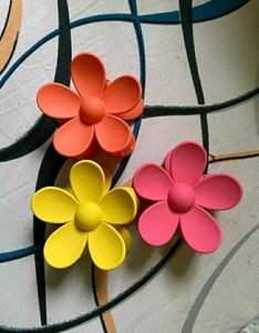 Flower Hair Claw Clips - Pack Of 3