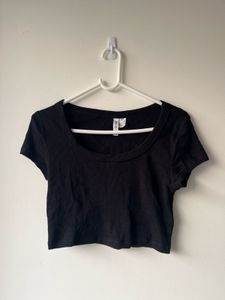 Black Crop Top - H&amp;M Basic