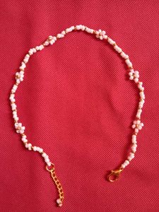 2 Pintresty Golden Beaded Anklet