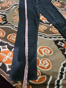 Jeans For Women 🖤