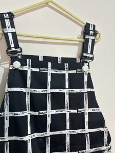 Chic Black &amp; White Checkered Dress