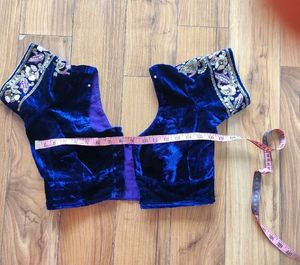 Designer Saree With Blouse