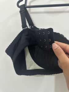 Lacy Padded Bra, Bust-36 B