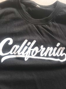 California Graphic Black Tee