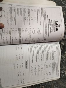 Aakash Mcaps ( Questions Booklet)