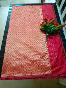 Elegant Red Banarasi Saree ❤️