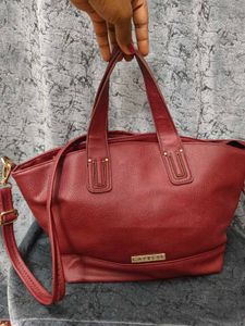 Capresse Handheld Bag With Detachable Belt