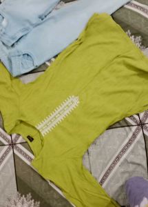 Denim  and kurti affordable yet classy combo 🎀💅�