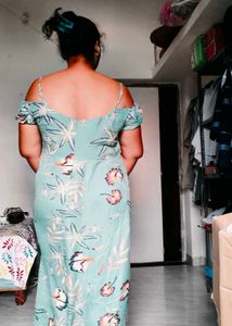 sea green dress