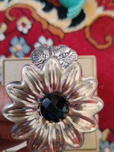Black Stone Studded Flower Oxidised Hand Bracelet