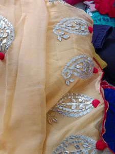 yellow gotta Patti saree.even no fall stich....totally new it