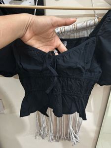 H&amp;M Puff Sleeved Black Top