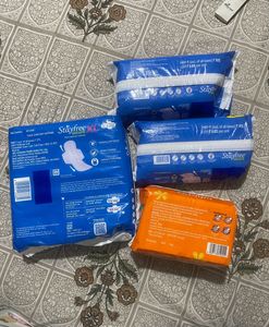 Feminine Hygiene Bundle sanitary pads