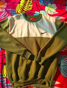Nike Sweatshirt
