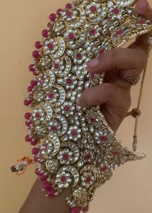 bridal necklace set .