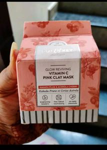 Dot & Key Pink Clay Mask