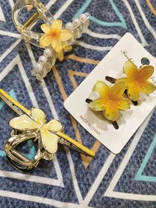 Flower Hair Clip Set