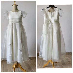 Frock  Bust 28 Waist 26 Length 42 Inches