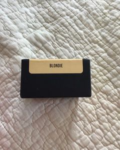 HUDA Beauty Bake And Snatch Pressed Setting Powder