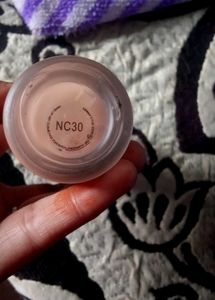 Mac Waterproof Foundation For Sam8mer 🌞 New