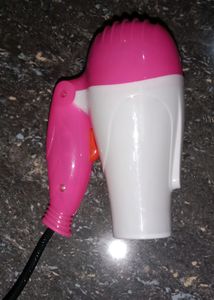 PORTABLE HAIR DRYER