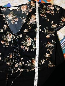Floral Lace-Up Crop Top