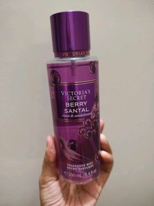 Victoria's Secret Berry Santal