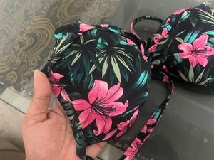 HEAVY CUP BRA FOR VACAY