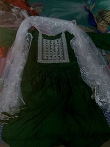 VoodeVogue Green Embroidered Kurti