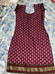 Cotton Kurti With Back Zip