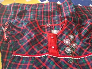 Girls dress multicoloured checks. Age 10-13