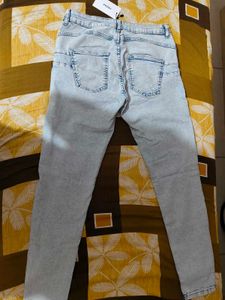 Nuon Women Ripped Jeans