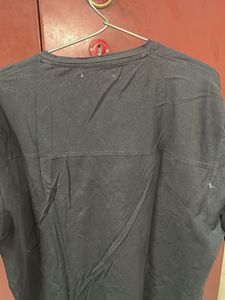 A&amp;F Graphic Tee