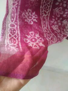 beautiful purple saree