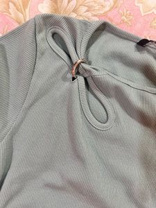 All Branded Tops In 500/- (4tops)