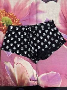 H&M Black Shorts (star Wars Edition )