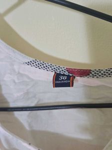 Elegant Embroidered Kurta